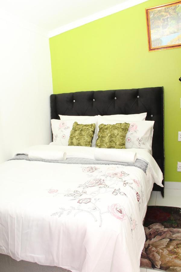 Premier 2* Cape Town