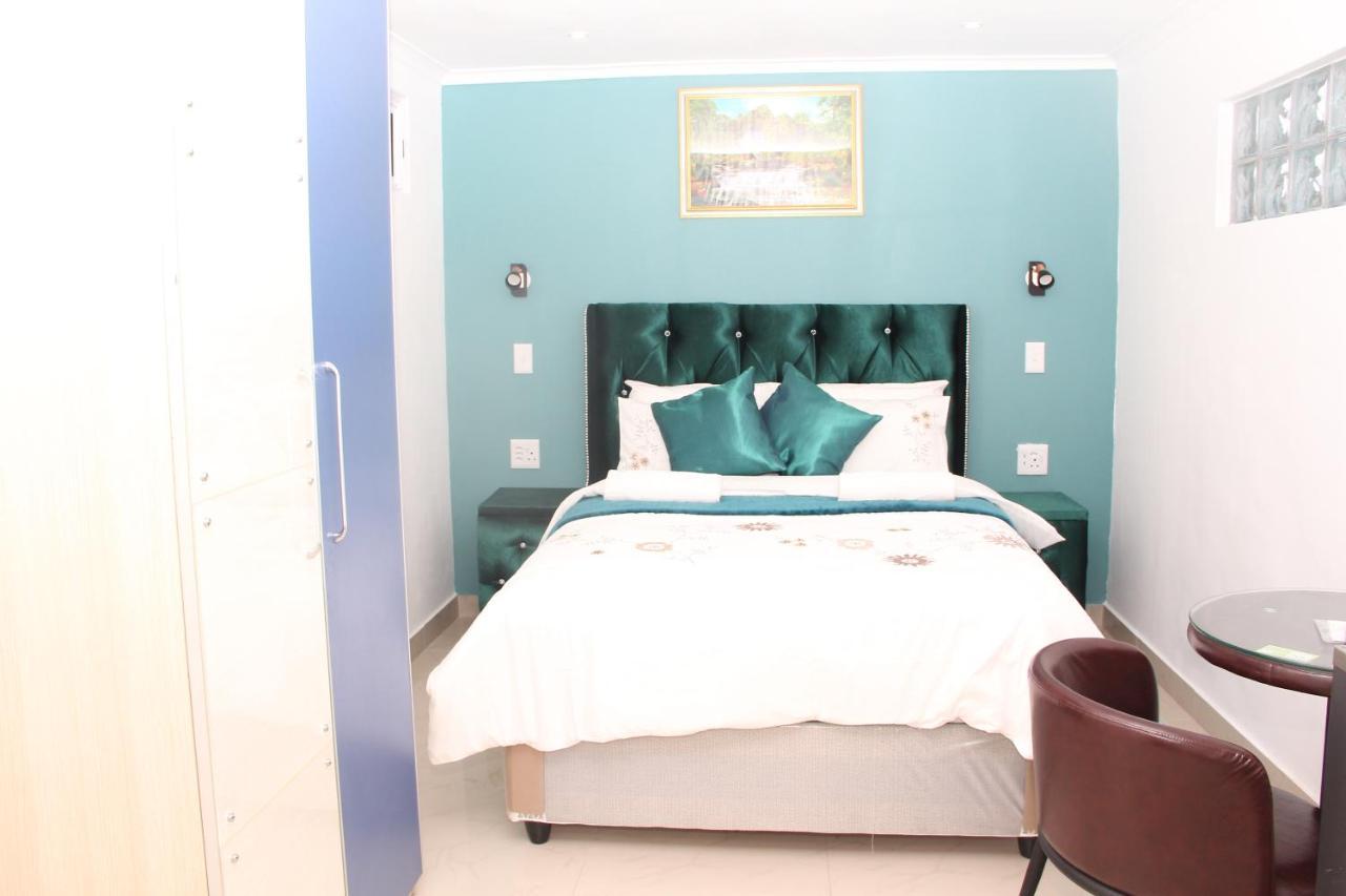Aparthotel Premier