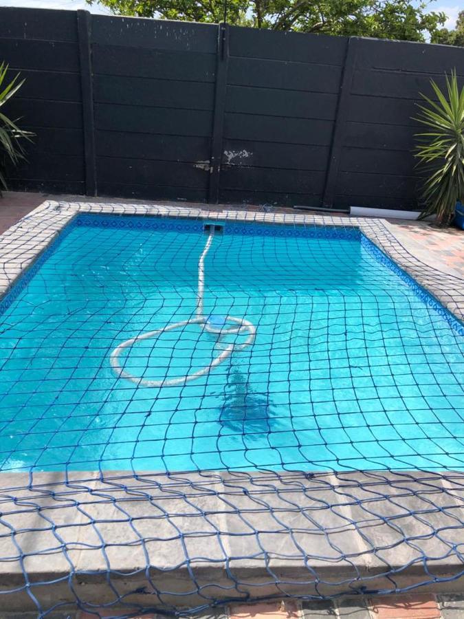 Premier Aparthotel 2*
