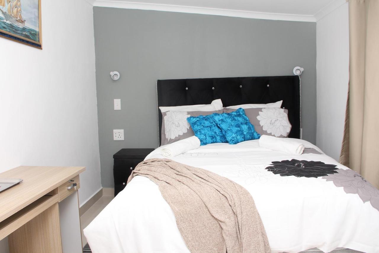 Premier Aparthotel 2*